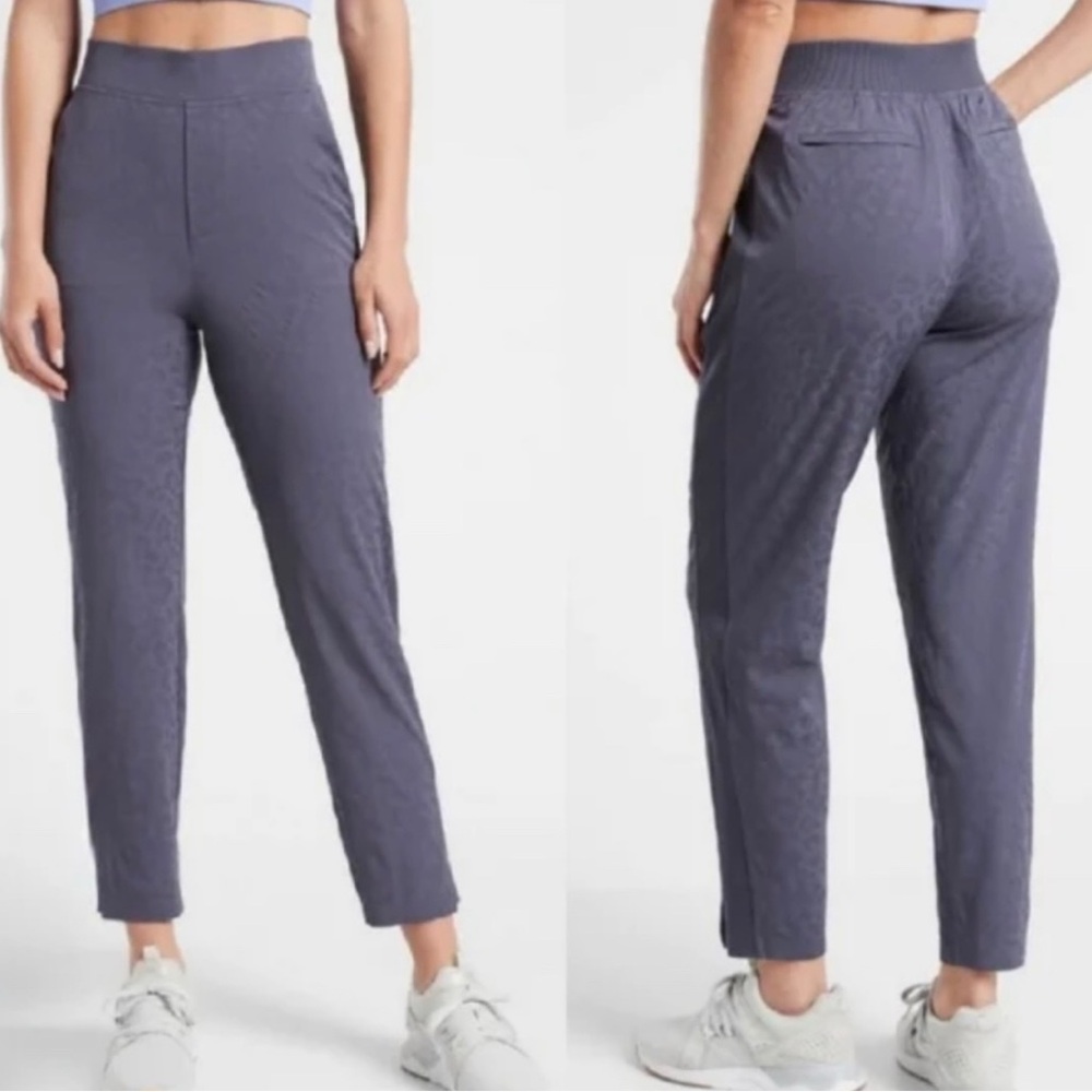 Athleta Brooklyn Texture Ankle Pants, Blue, Size 6, pre owned